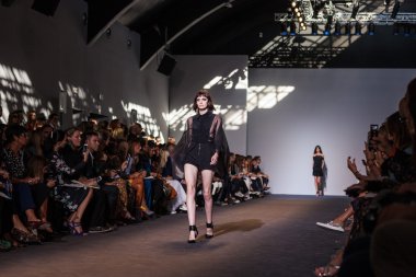 Ennio Capasa fashion show