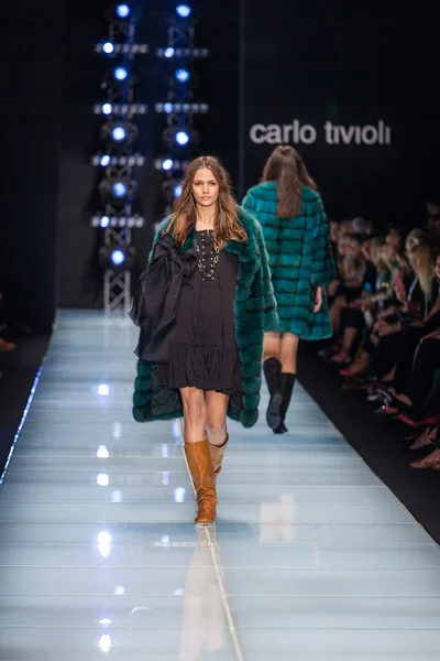 Carlo Tivoli fashion show — Stock Photo, Image