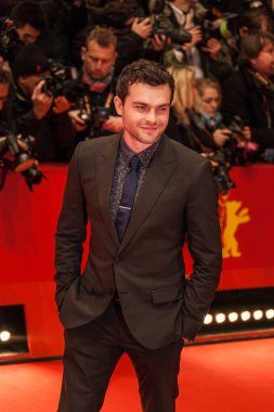 Alden Ehrenreich - aktör