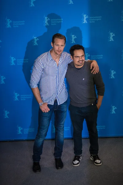 Schauspieler Alexander Skarsgard und Michael Pena — Stockfoto