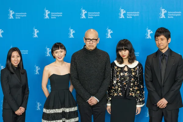 Shiori Kutsuna, Hidetoshi Nishijima, Sayuri Oyamada ve Wayne Wang — Stok fotoğraf