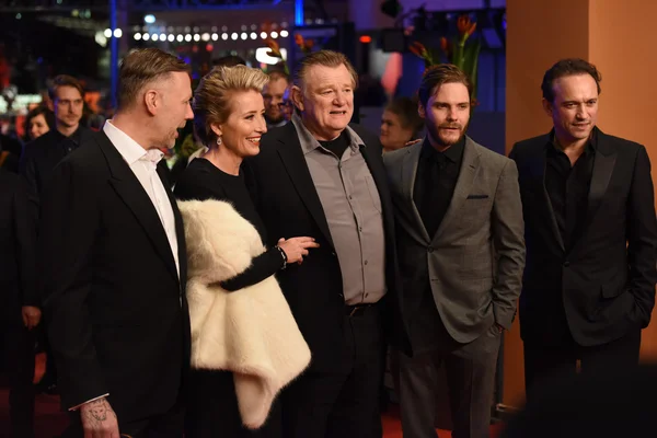 Mikael Persbrandt, Emma Thompson, Brendan Gleeson, Daniel Bruehl and Vincent Perez — Stock fotografie