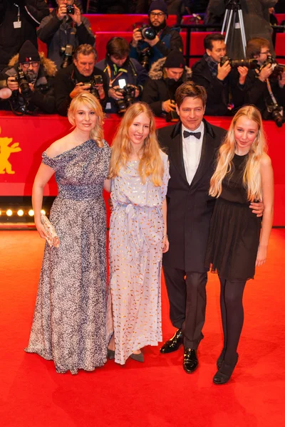 Thomas Vinterberg, Nana and Ida and actress Helene Reingaard Neumann — 图库照片