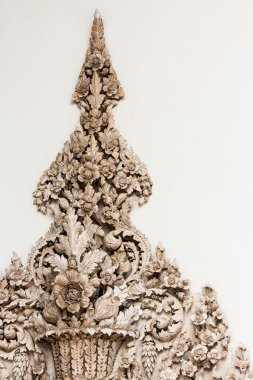 Geleneksel Tay tarzında heykel desen 