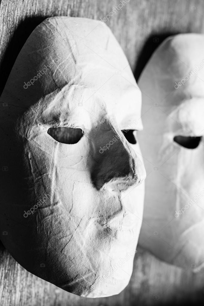 【Royalty Free】 Beyaz Maske Boyama