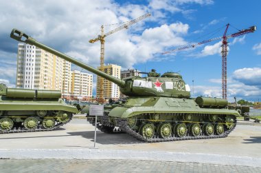 Sovyet ağır tankı 2 - askeri eş Müzesi sergi