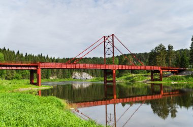 Otomobil köprü Nehri