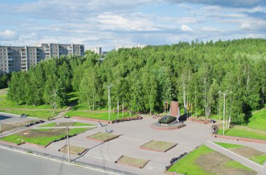 Anıt kurucuları ve tasarımcılar tank T-72 tahsis