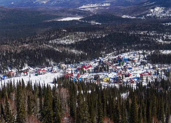 Hoteldorf Skigebiet — Stockfoto