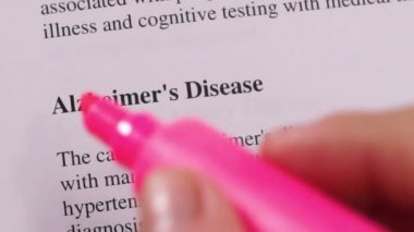 Tıbbi durum Alzheimer vurgulama