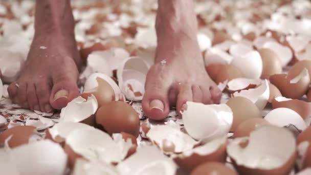 Wiggling Toes In Eggshells Dolly — Stock Video