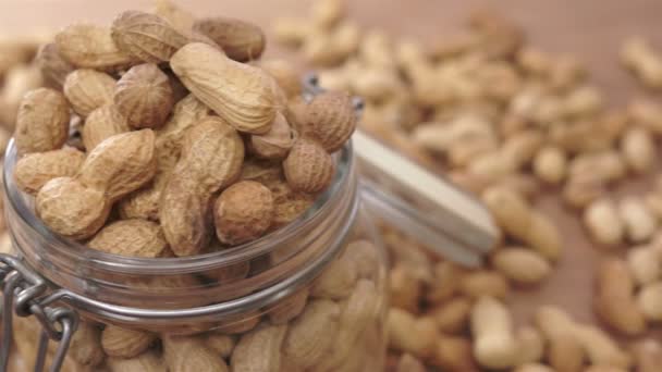 Cacahuètes rôties en verre Jar Dolly — Video