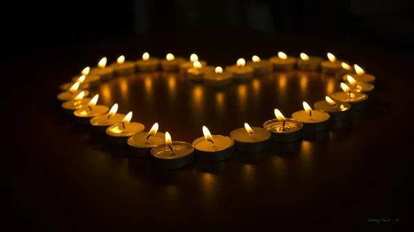 Burning Candles as a Heart — Stock Photo, Image