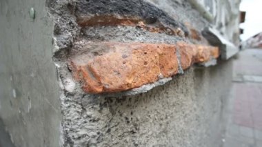 Colonial Bina Tuğla Tilt kadar yıpranmış