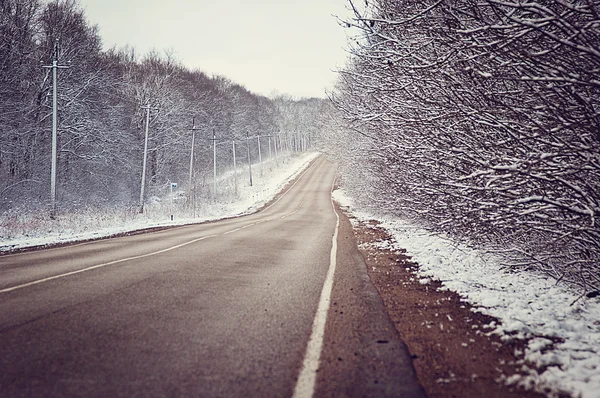 Small country road in winter with — Stock Photo, Image