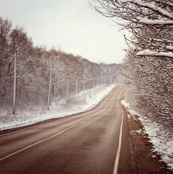 Beautiful winter landscape with road — Stock Photo, Image