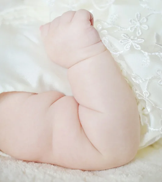 Nowo narodzonego dziecka jego ręka — Zdjęcie stockowe