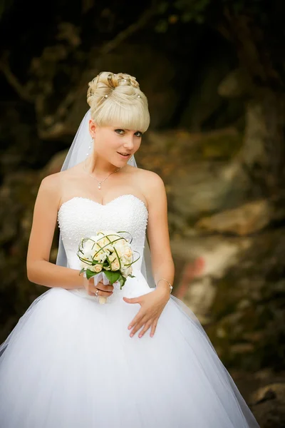 Blond bride — Stock Photo, Image