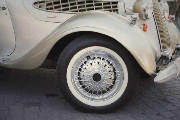 Retro postcard of the vintage car — Stock Photo, Image