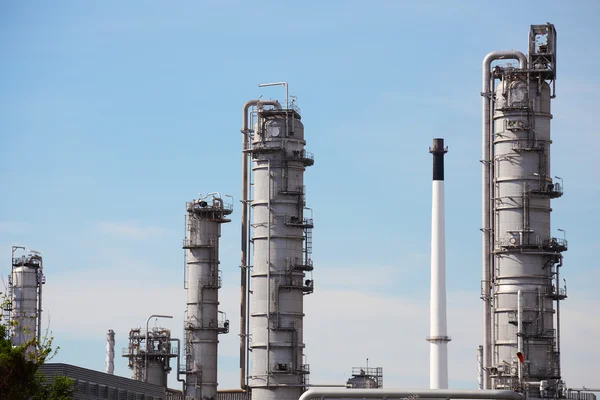 Olie- en gasindustrie raffinaderij plant — Stockfoto