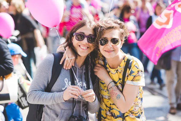 Manifestation des couples célibataires à Milan . — Photo