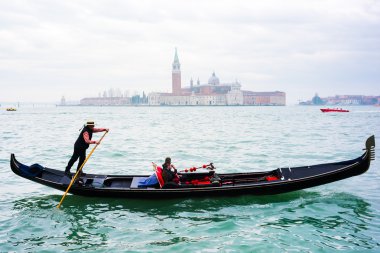 Venedik lagün, şair  