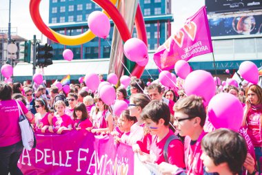 evli olmayan çiftler tezahürü Milano. 