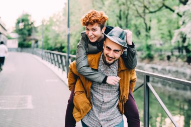 erkek ve kadın açık şehir 