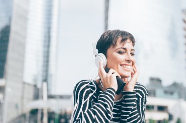 genç yakışıklı kadın