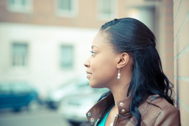 güzel Afrikalı genç kadın