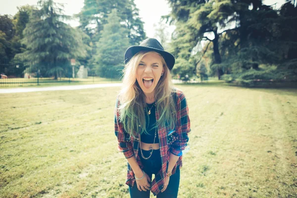 Beautiful young blonde hair woman hipster — Stock Photo, Image