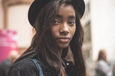 eksantrik ve şık insanlar Milano Moda haftasında 2014