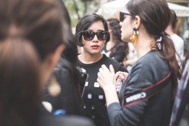 eksantrik ve şık insanlar Milano Moda haftasında 2014