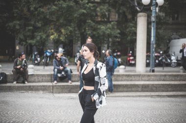 eksantrik ve şık insanlar Milano Moda haftasında 2014