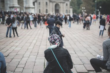 eksantrik ve şık insanlar Milano Moda haftasında 2014