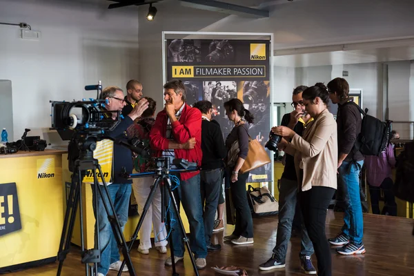 Nikon live gehouden in Milaan — Stockfoto