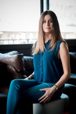 genç güzel hipster kadın