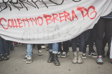 10 Ekim 2014 Milano'da düzenlenen öğrenciler tezahürü