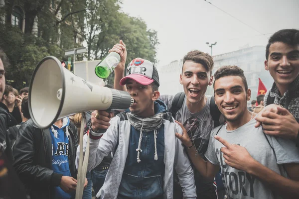 Students manifestation held in Milan on October, 10 2014 — Stock Photo, Image