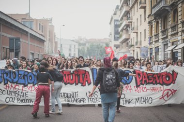 10 Ekim 2014 Milano'da düzenlenen öğrenciler tezahürü