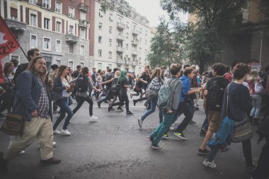 10 Ekim 2014 Milano'da düzenlenen öğrenciler tezahürü