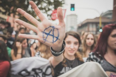 10 Ekim 2014 Milano'da düzenlenen öğrenciler tezahürü