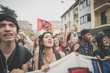 10 Ekim 2014 Milano'da düzenlenen öğrenciler tezahürü