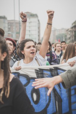 10 Ekim 2014 Milano'da düzenlenen öğrenciler tezahürü