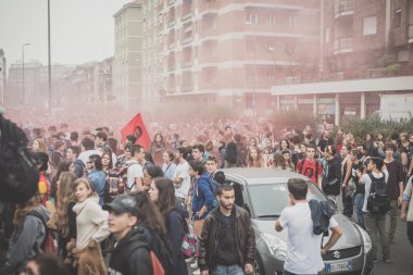 10 Ekim 2014 Milano'da düzenlenen öğrenciler tezahürü