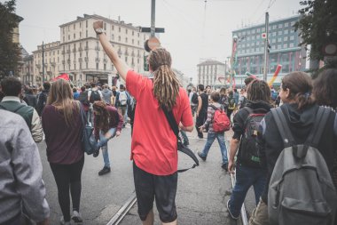 10 Ekim 2014 Milano'da düzenlenen öğrenciler tezahürü