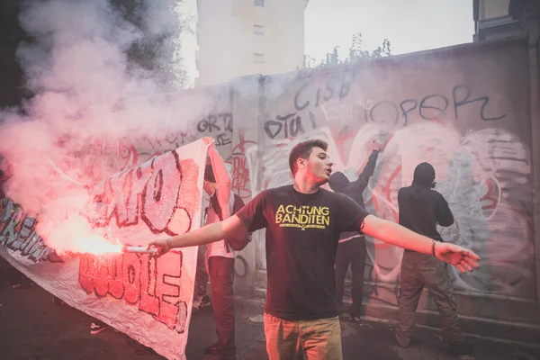 Studenten manifestatie gehouden in Milaan op 10 oktober 2014 — Stockfoto