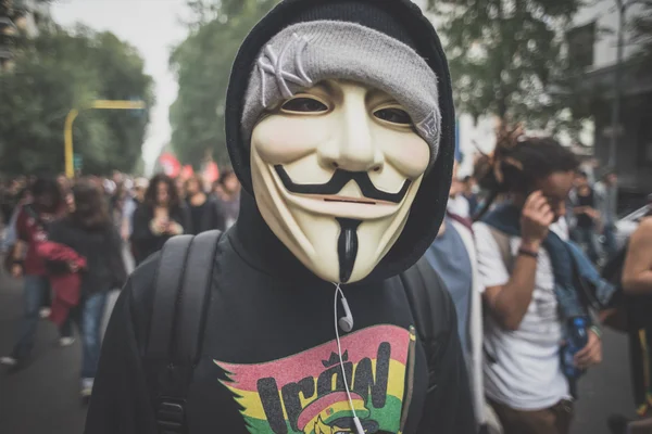 Manifestación estudiantil celebrada en Milán el 10 de octubre de 2014 — Foto de Stock