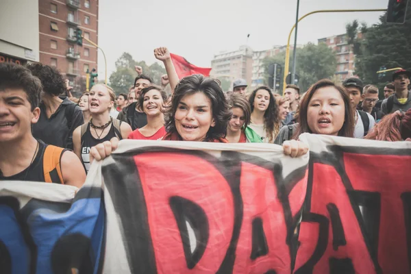 Students manifestation held in Milan on October, 10 2014 — Stock Photo, Image