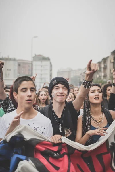 Students manifestation held in Milan on October, 10 2014 — Stock Photo, Image